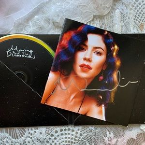 SIGNED Marina and the Diamonds Froot CD!